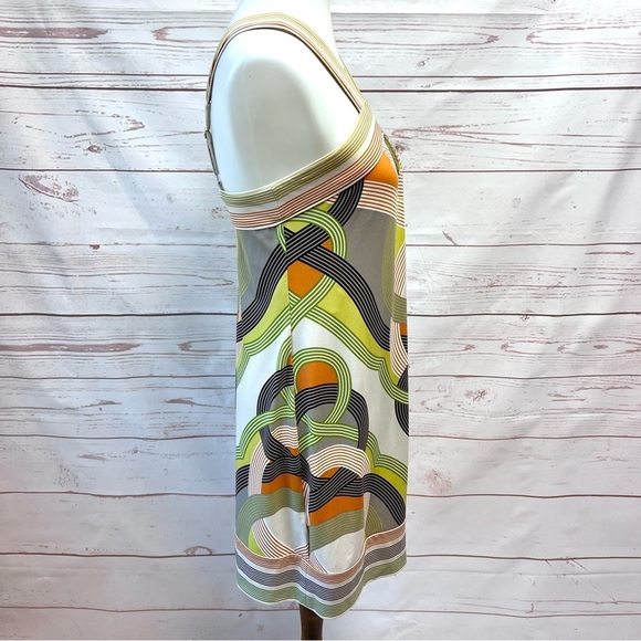 BCBG MaxAzria Abstract Retro Mod Front Halter Cocktail Dress - Picture 10 of 11